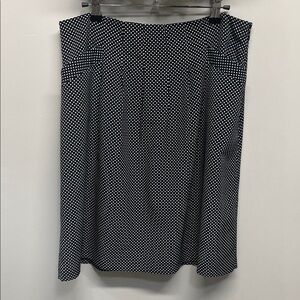 NWOT Outback Red Black and White Polka Dot Skirt Pockets M